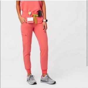 Figs Scrubs set Coral. Limited Edition!